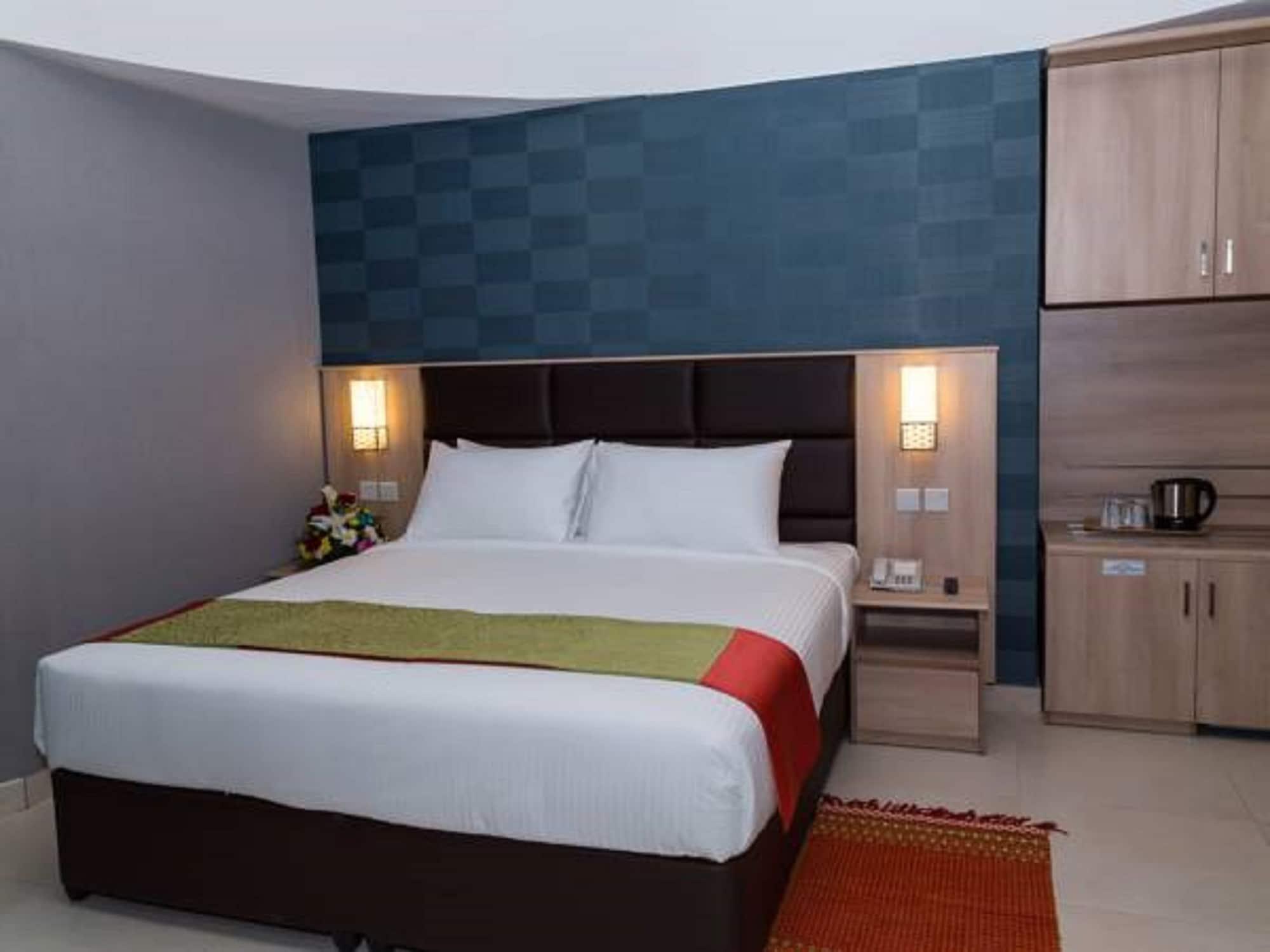 Florida Square Hotel Dubai Exteriör bild