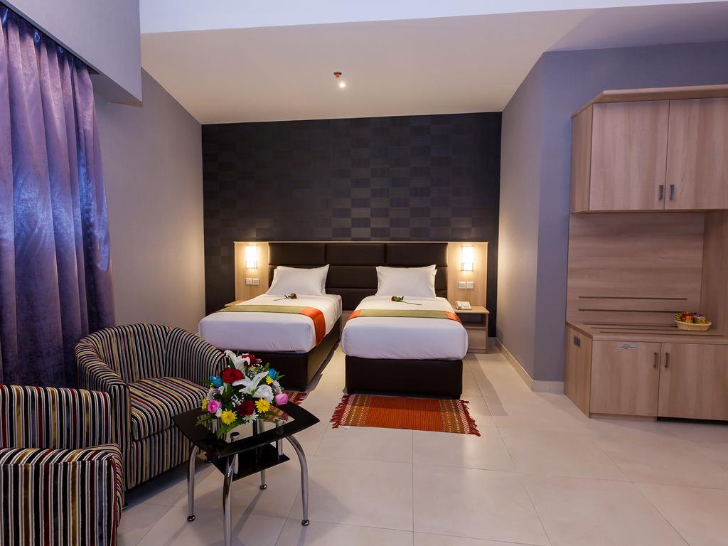 Florida Square Hotel Dubai Exteriör bild