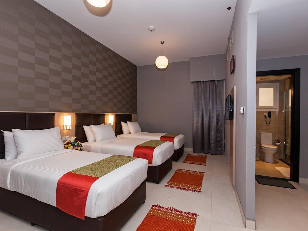 Florida Square Hotel Dubai Rum bild